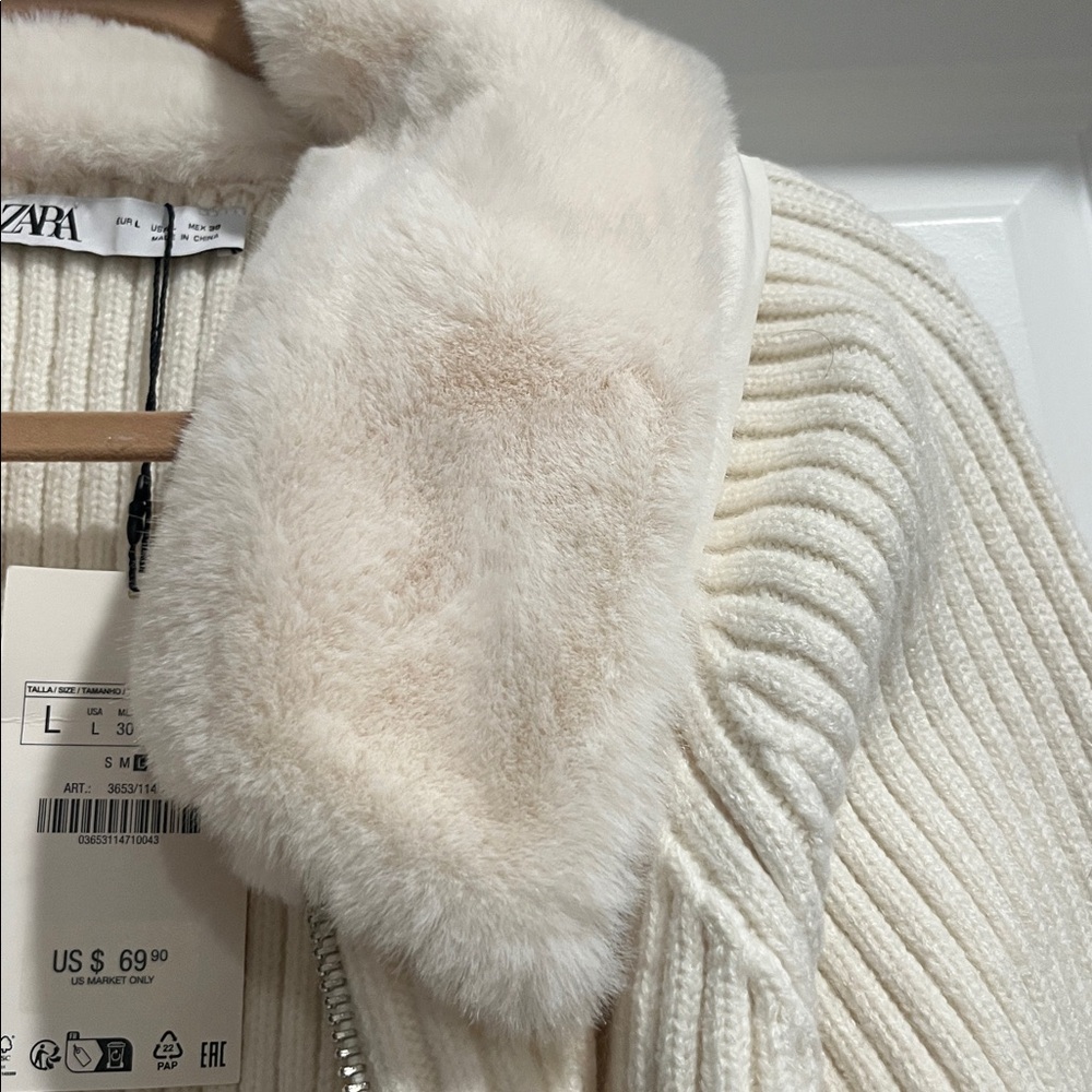 NWT Zara Women's Cropped Fur Lined Jacket - Picture 3 of 5